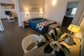 Marbela Apartments & Suites