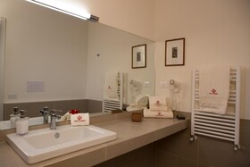 Marbela Apartments & Suites