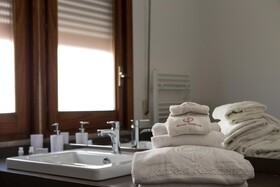 Marbela Apartments & Suites