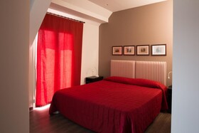 Marbela Apartments & Suites