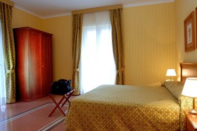Residenza D'Aragona
