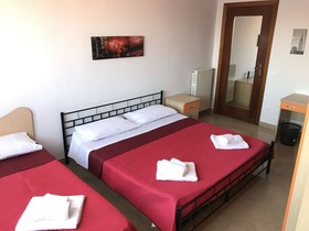 Ri.Mo's Rent Room