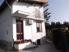 Casavacanzeinsicilia Etna Taormina