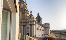 Appartamenti Vista Duomo Ibla Pomelia