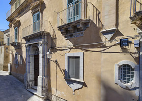 Appartamenti Vista Duomo Ibla Pomelia