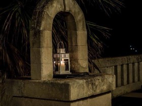 Domus Aurea Resort