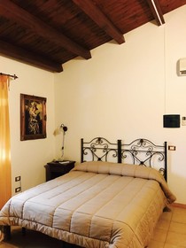 Domus Aurea Resort