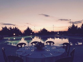 Domus Aurea Resort
