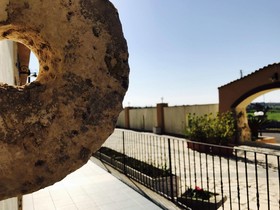 Domus Aurea Resort