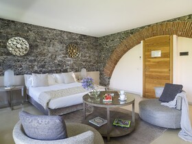 Donna Carmela Resort & Lodges