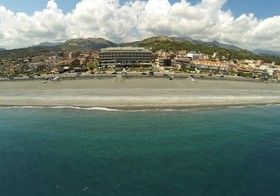 Main Palace Hotel