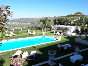 Villa Martius
