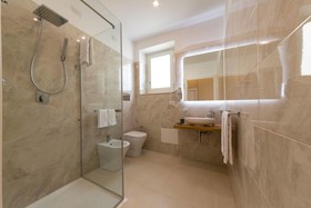 Artemide Hotel