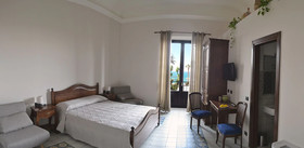 Agora Panoramic Rooms