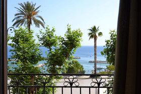 Agora Panoramic Rooms