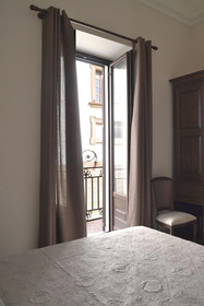 Agora Panoramic Rooms