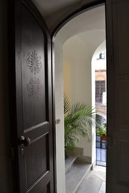 Agora Panoramic Rooms
