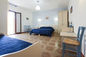 La Lanterna Di Bachi