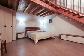 La Lanterna Di Bachi