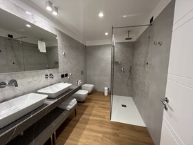 Roccaregina Hotel