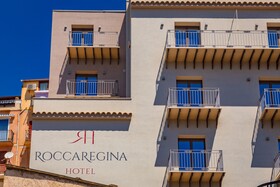 Roccaregina Hotel