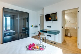 Roccaregina Hotel