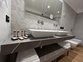 Roccaregina Hotel
