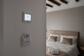 Sofi Center Rooms