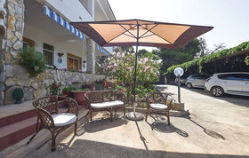 Villa Eden