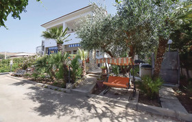 Villa Eden