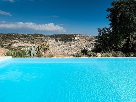 Villa Luna