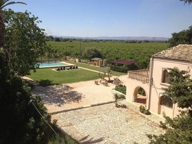 Bio-Agriturismo La Casa di Melo