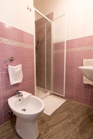 Cavour Rooms