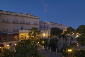 Grand Hotel Villa Politi