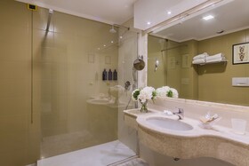 Grand Hotel Villa Politi