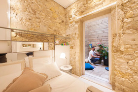 Stay In Ortigia