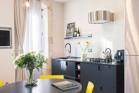 Stay In Ortigia