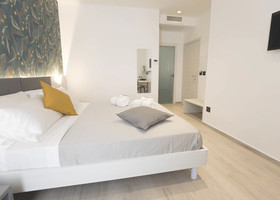Thalya  Hotel