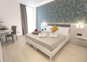 Thalya  Hotel
