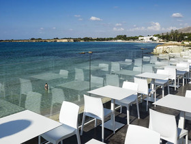 White Bay Resort