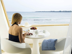 White Bay Resort