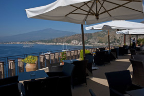 UNAHOTELS Capotaormina
