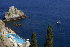 UNAHOTELS Capotaormina