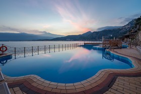 UNAHOTELS Capotaormina