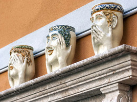 Miseria E Nobilta