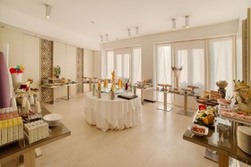 NH Collection Taormina