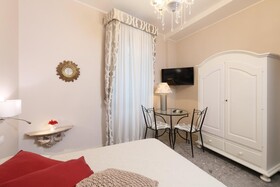 Porta di Mezzo Luxury B&B