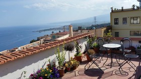 Taormina City Center Apartments