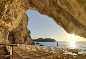 UNAHOTELS Capotaormina