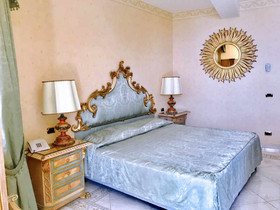 Villa Riis